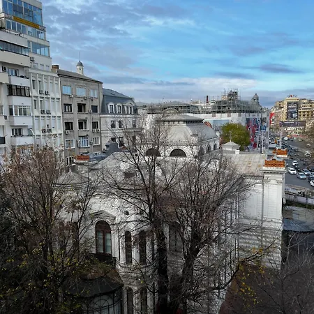 Comfortable Downtown Flat * Bucharest