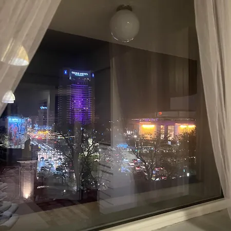 Daire Comfortable Downtown Flat *