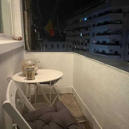 Appartement Comfortable Downtown Flat Boekarest
