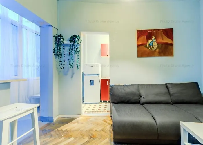 דירה Comfortable Downtown Flat *