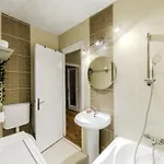 Comfortable Downtown Flat * Bucareste